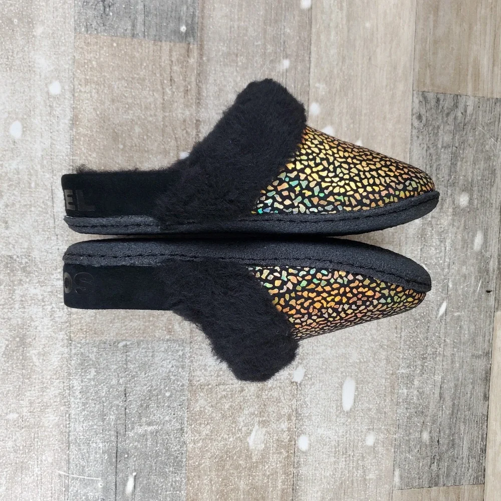 Sorel Nakiska Slide II Kids Shoes Sz 4 Black‎ Sea Salt Faux Fur Lined Slippers